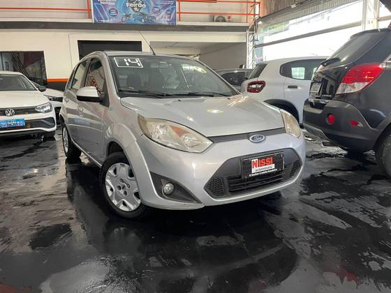FORD FIESTA 1.0 ROCAM SE 8V FLEX 4P MANUAL